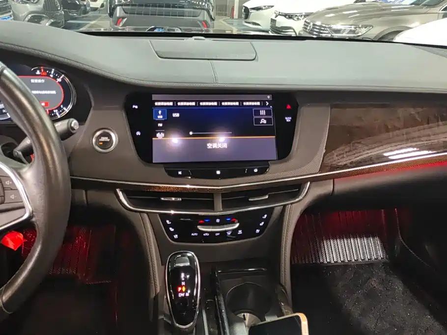 Cadillac CT6 2021 28T Luxury фото 13