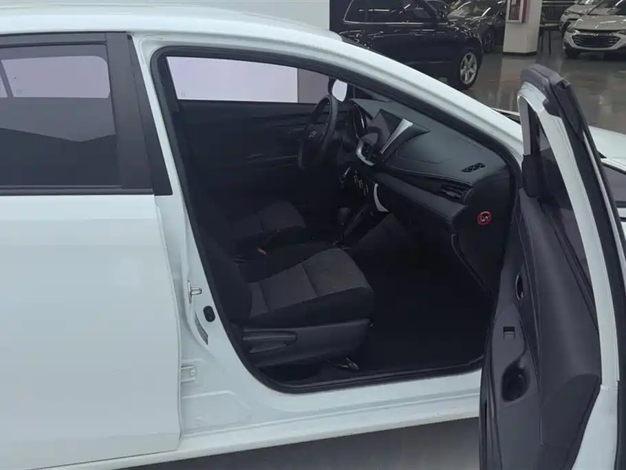 Toyota Vios 2019 1.5L CVT Chuangxing Edition фото 8