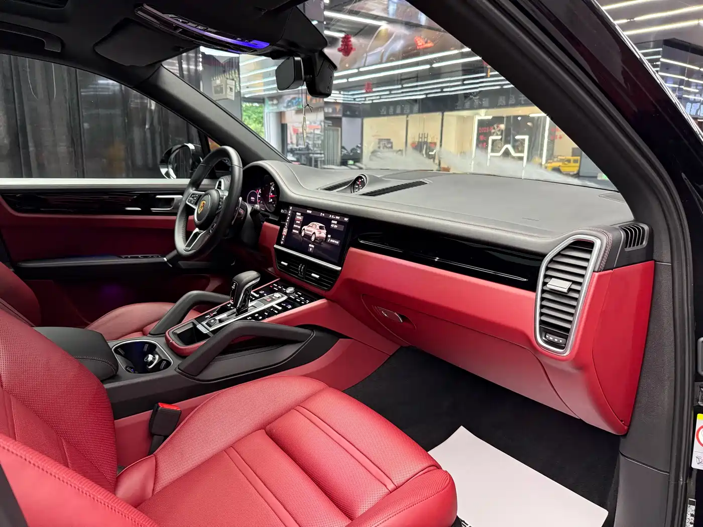 Porsche Cayenne 2019 Cayenne 3.0T фото 12