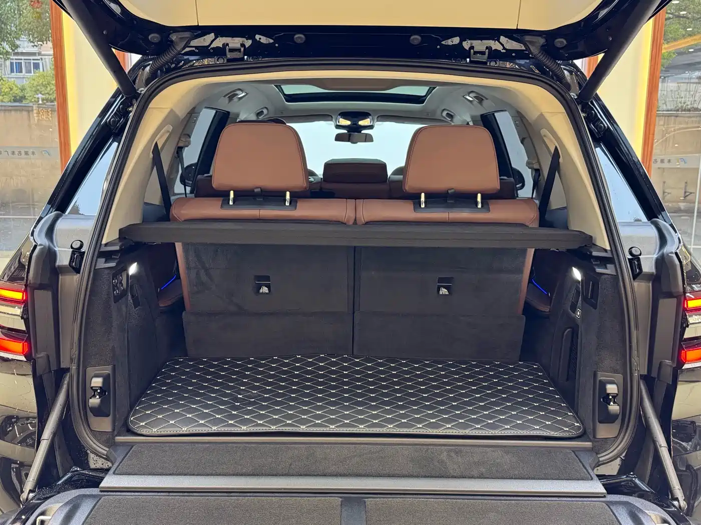 BMW X7 2024 xDrive40i Leading Luxury Package фото 30