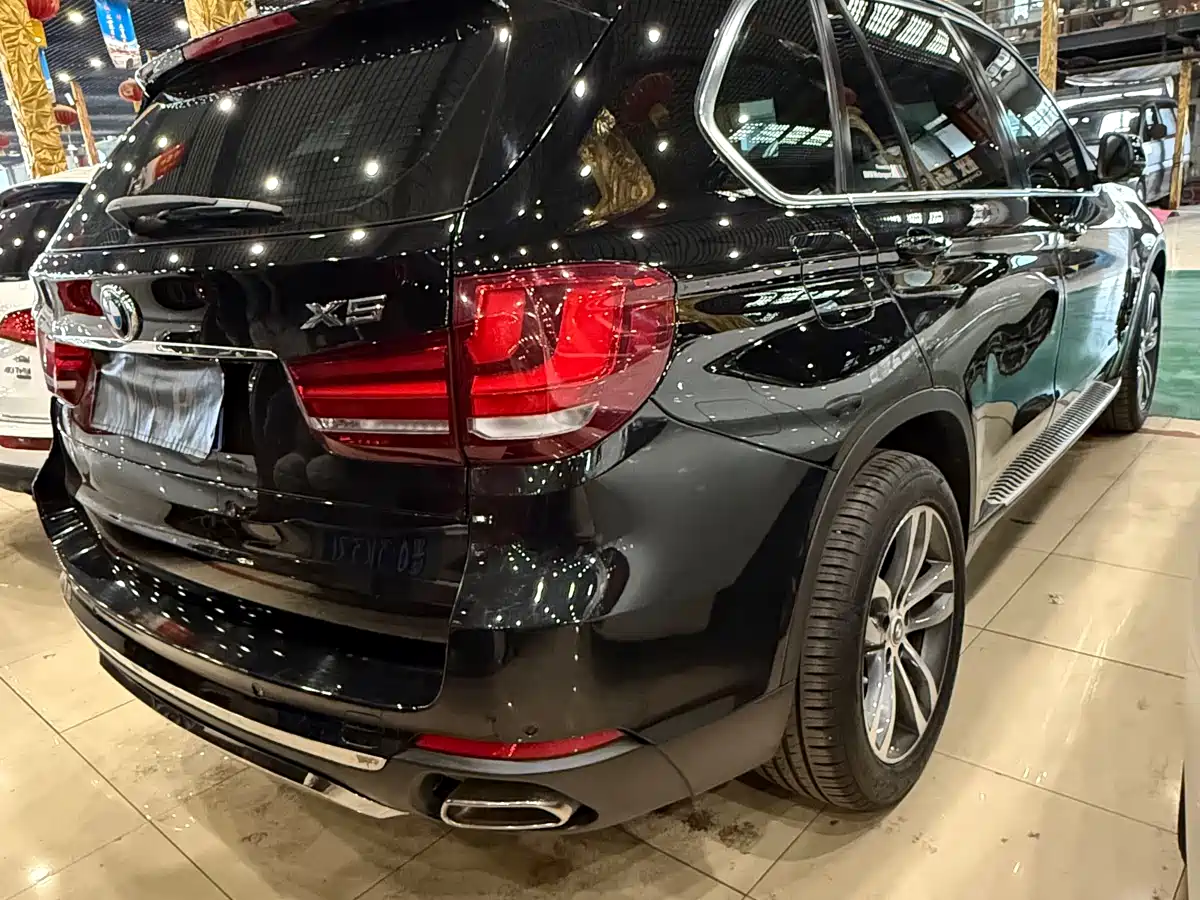 BMW X5 (Import) 2014 xDrive35i Leading фото 4
