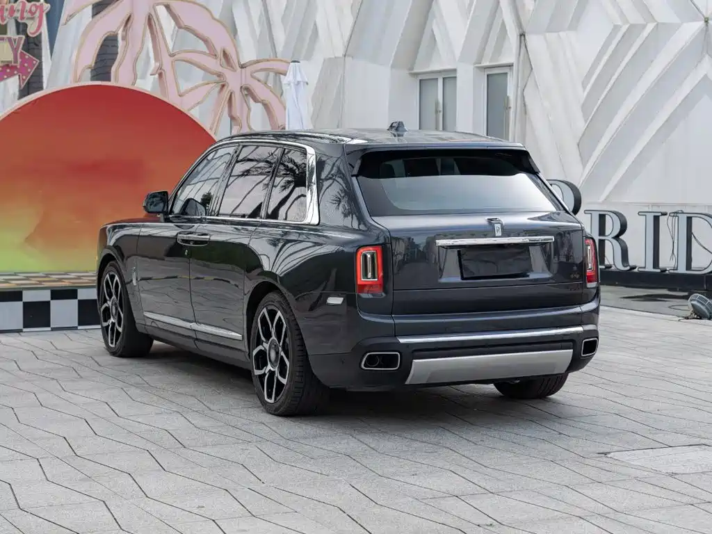 Rolls-Royce Cullinan 2019 2018 4-Seater Version