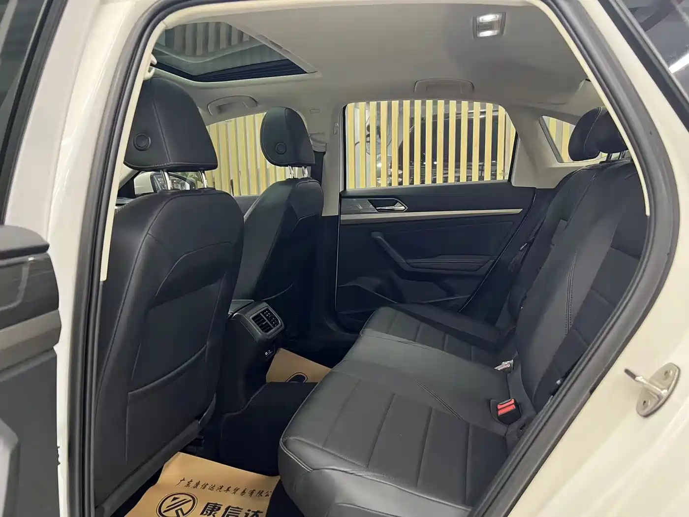 Volkswagen Lavida 2021 1.5L Automatic Vision Edition фото 6