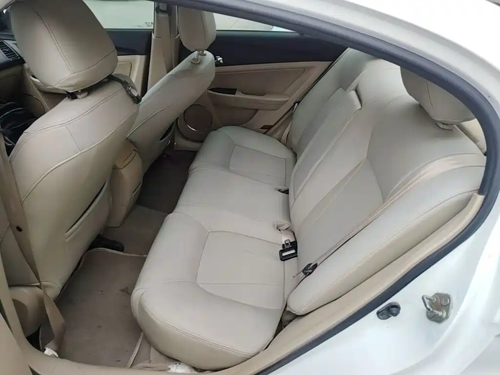 Besturn B50 2015 2013 1.6L Manual Comfort