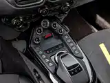 Фото 15 - Aston Martin Vantage