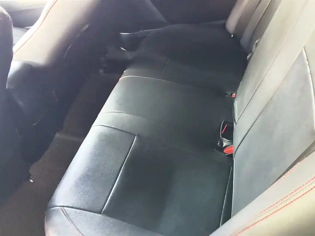 Toyota Levin 2017 Facelift Hybrid 1.8H V E-CVT Luxury Version China V фото 17