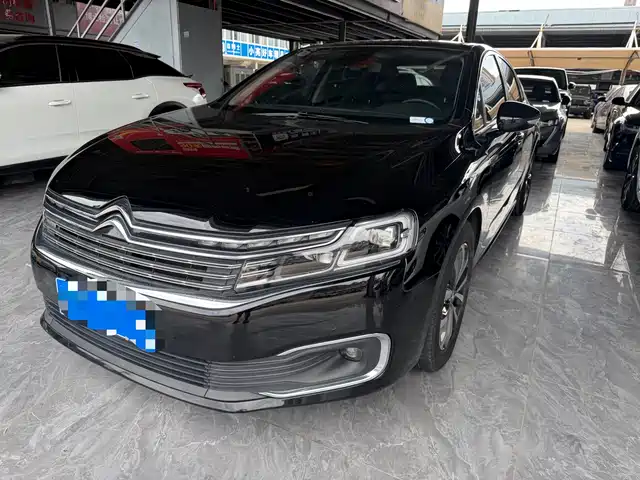 Citroën C6 2020
