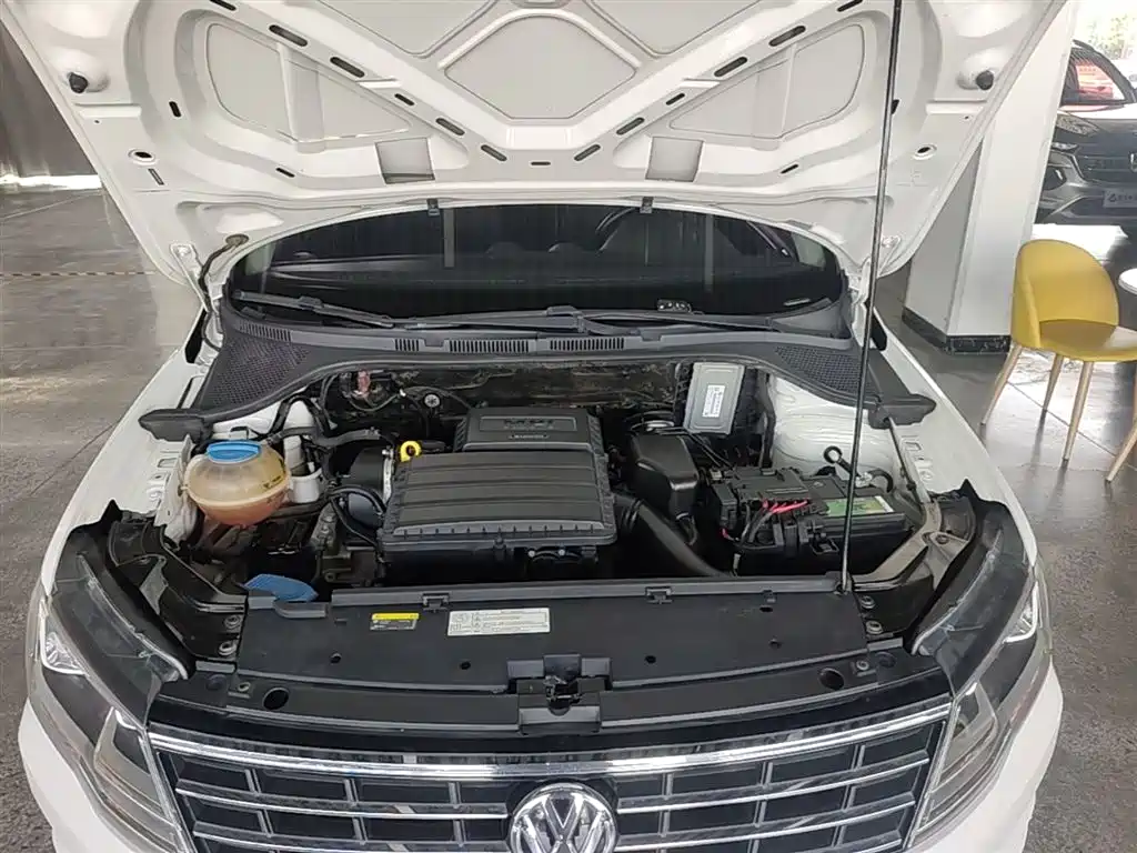 Volkswagen Jetta 2017 1.4L Manual Comfort фото 20