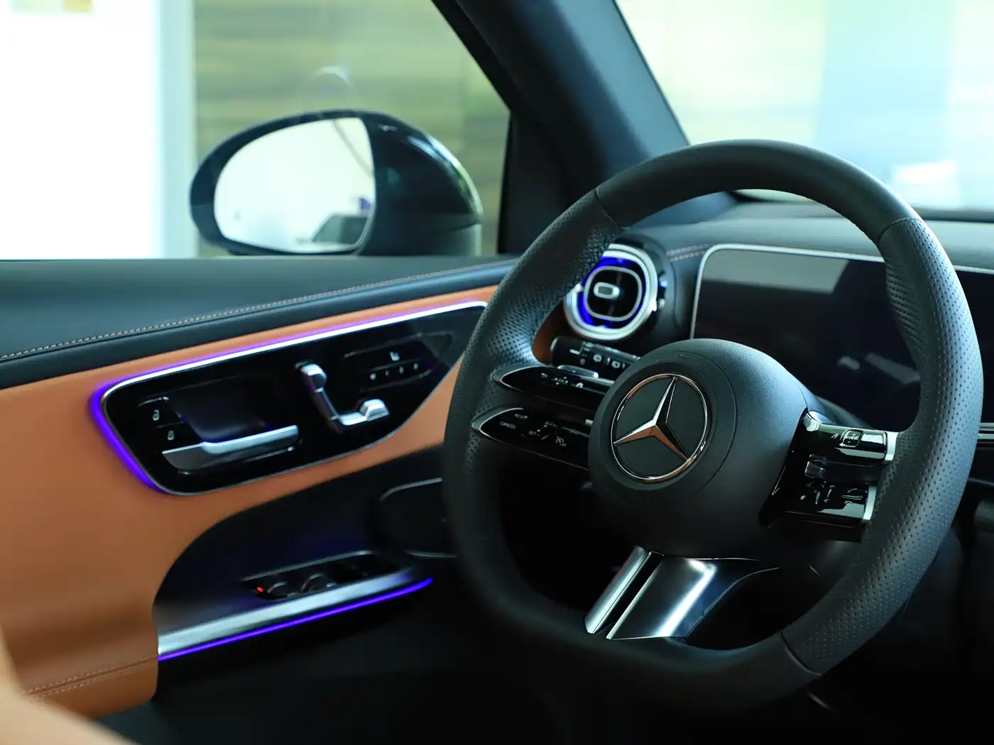 Mercedes-Benz GLC 2024 GLC 300 L 4MATIC Dynamic 5-seater фото 23