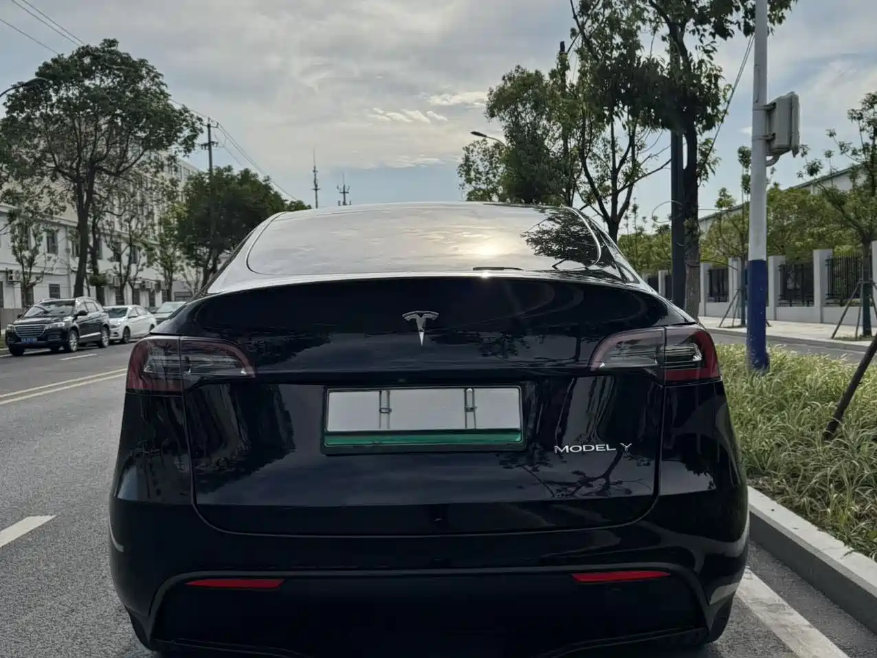 Фото 11 - Tesla Model Y