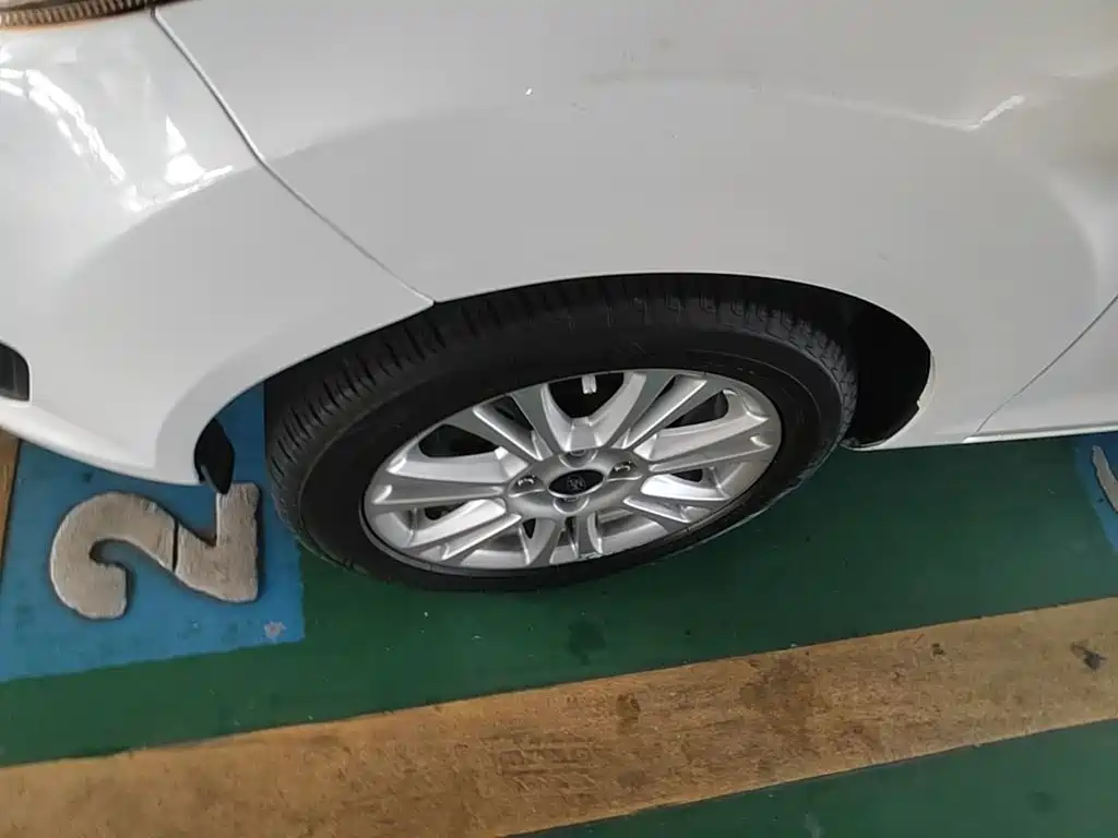 Ford Fiesta 2015 2013 Hatchback 1.5L Automatic Fashion