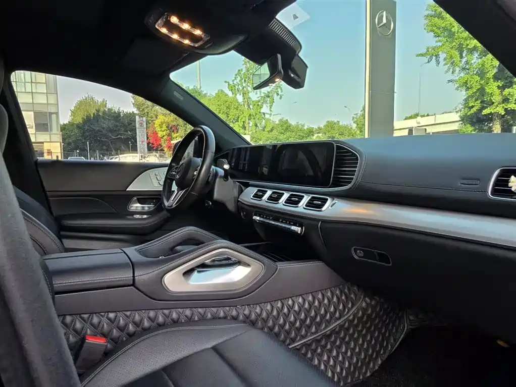 Mercedes-Benz GLE Coupe 2020 GLE 350 4MATIC Coupe SUV Luxury фото 16