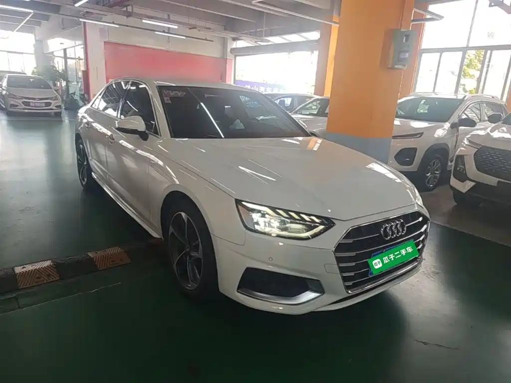Audi A4L 2020 40 TFSI Fashion Elegance фото 4
