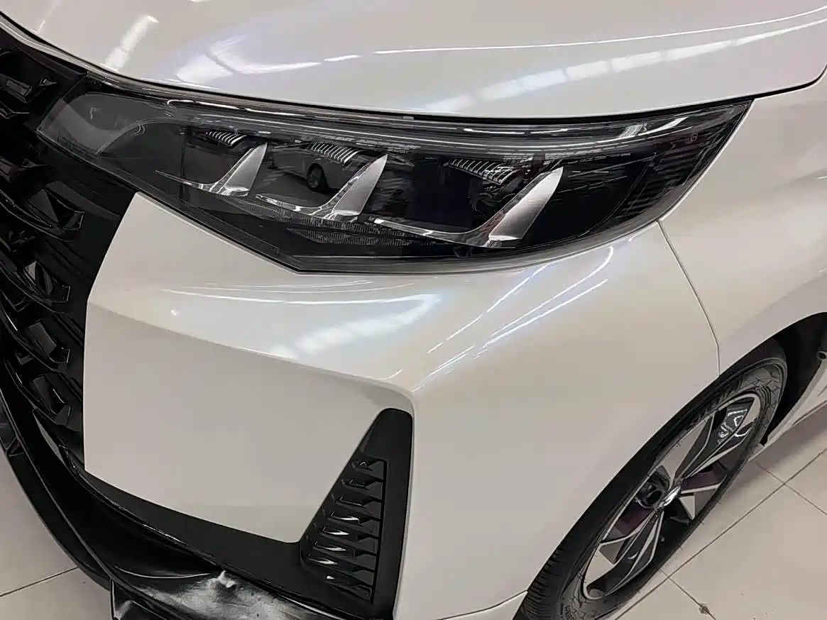 GAC Trumpchi Trumpchi M6 2023 PRO 270T DCT Luxury Edition фото 4