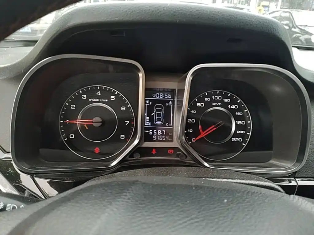 Фото 18 - Zotye Damai X5