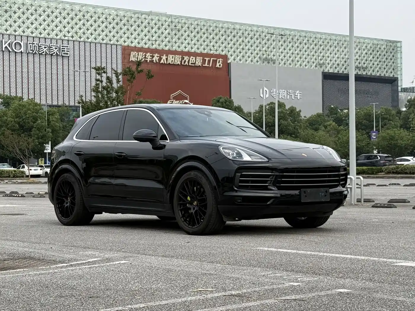 Porsche Cayenne New Energy 2021 Cayenne E-Hybrid 2.0T фото 4