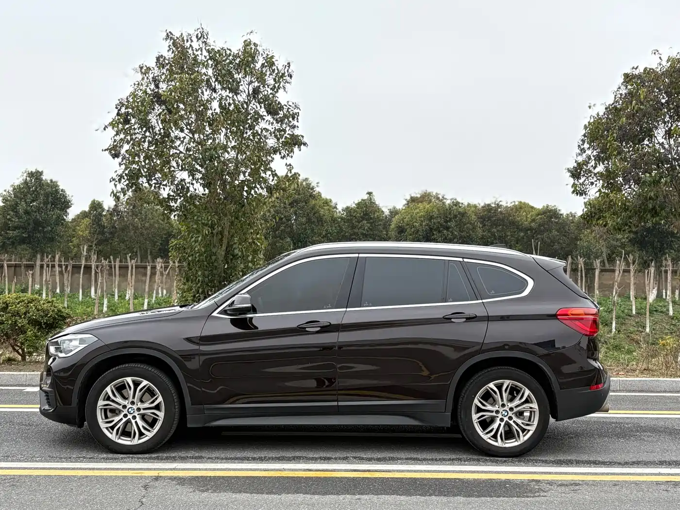 BMW X1 2018 sDrive20Li Leading Model фото 3