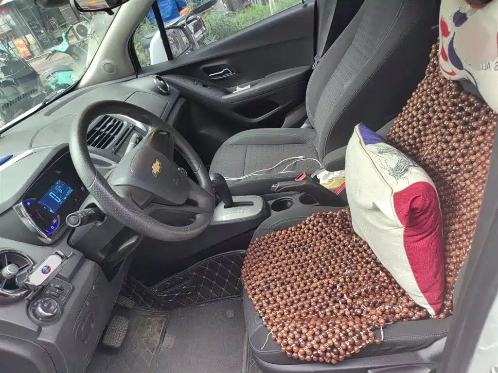Chevrolet Trax 2014 1.4T Automatic 2WD Comfort фото 8