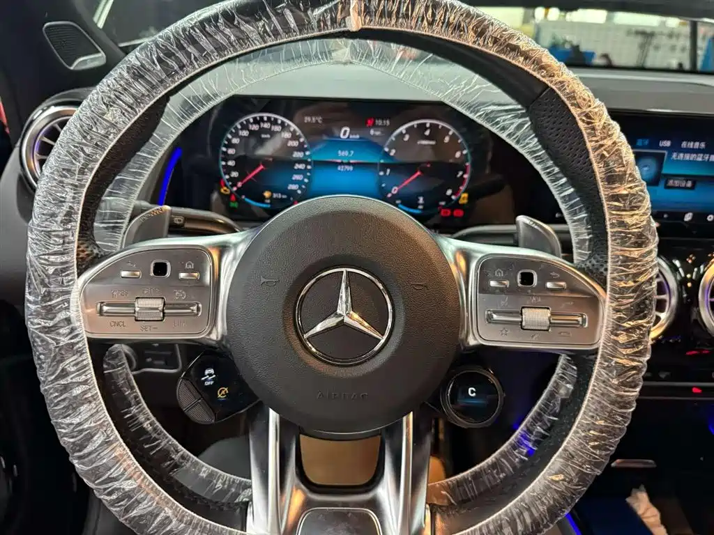 Mercedes-Benz GLB AMG 2021 AMG GLB 35 4MATIC фото 9