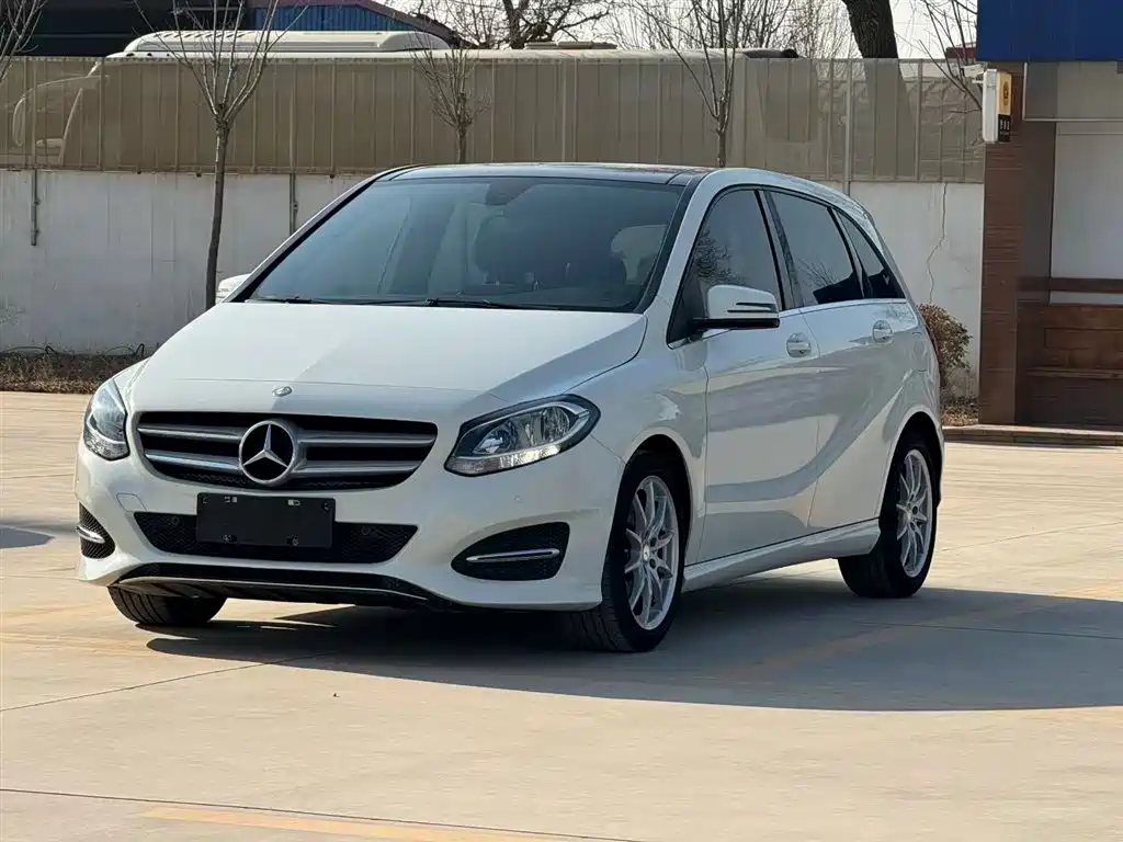 Mercedes-Benz B-Class 2015 B 200 Dynamic