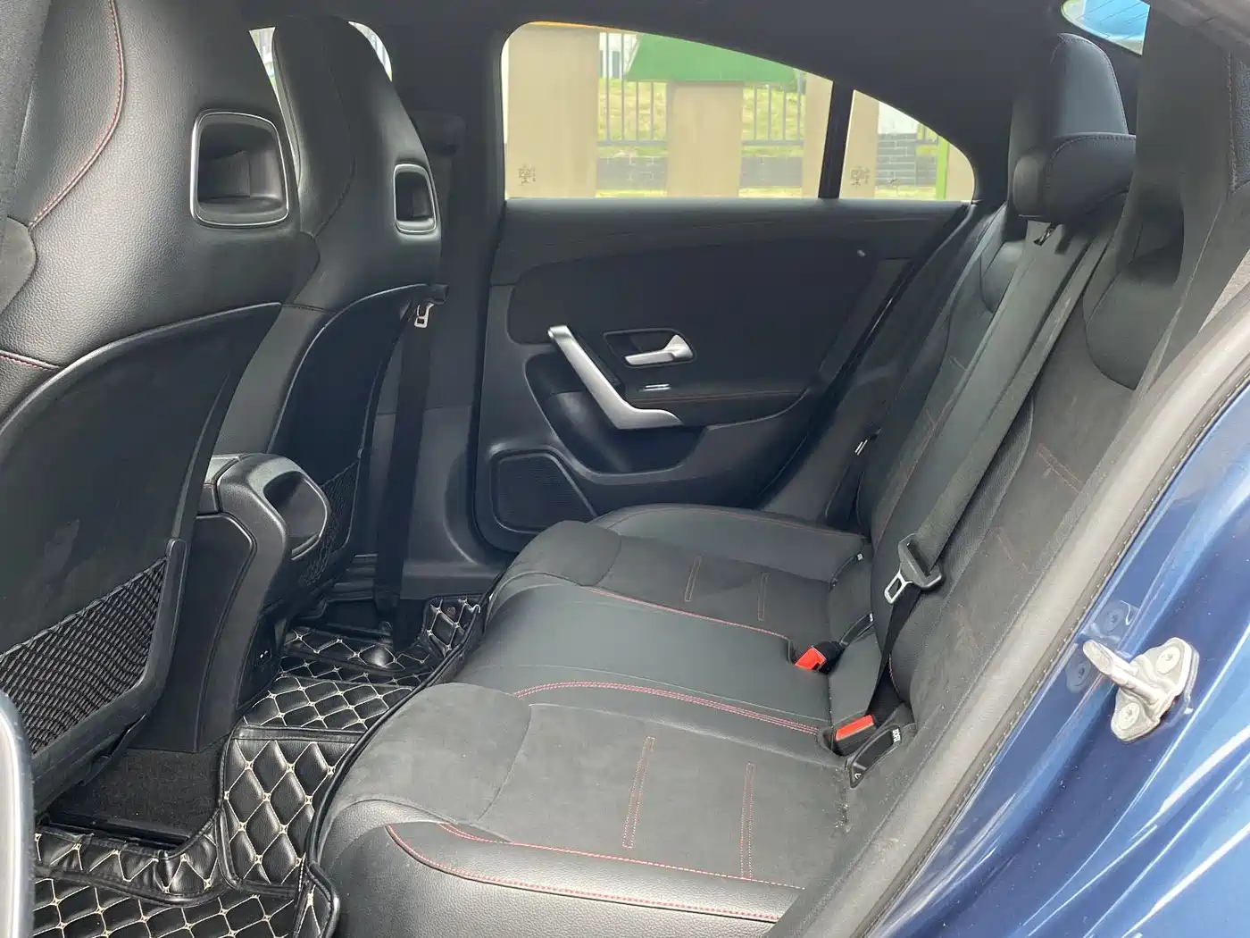Mercedes-Benz CLA (Import) 2020 CLA 200 фото 12