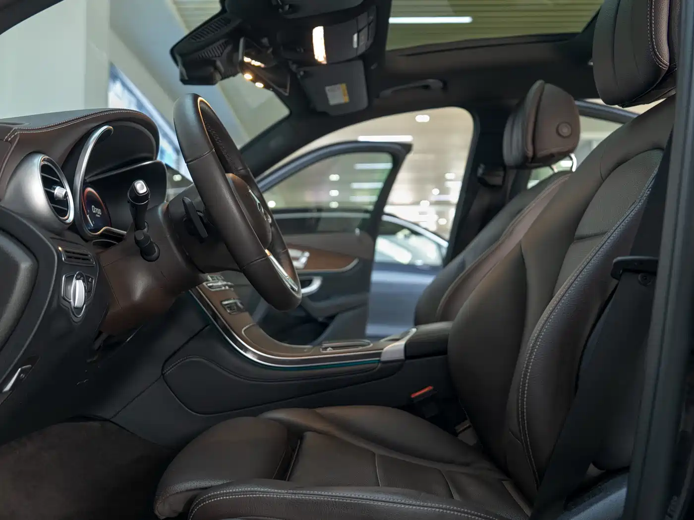 Mercedes-Benz GLC 2020 GLC 300 L 4MATIC Luxury фото 11