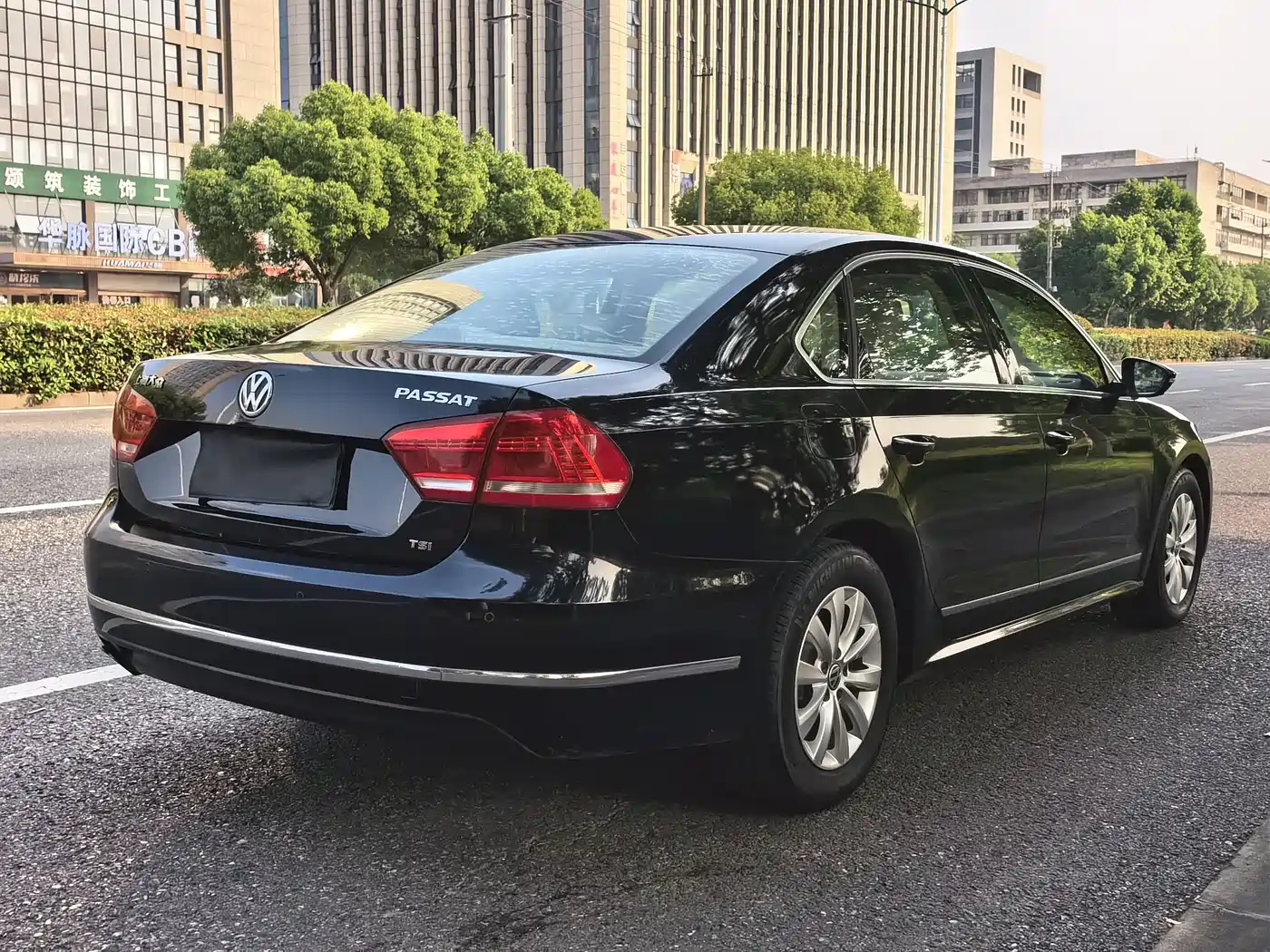 Volkswagen Passat 2013 1.8TSI DSG Government Procurement Edition фото 6