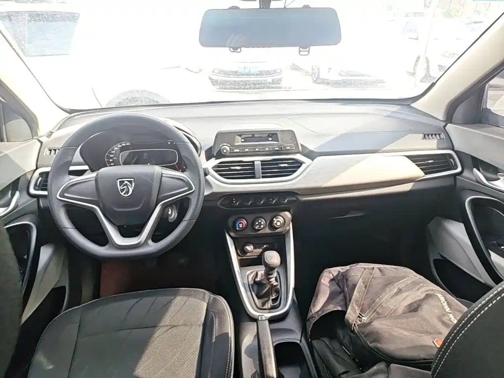 Baojun 510 2022 2021 1.5L Manual Dynamic Edition