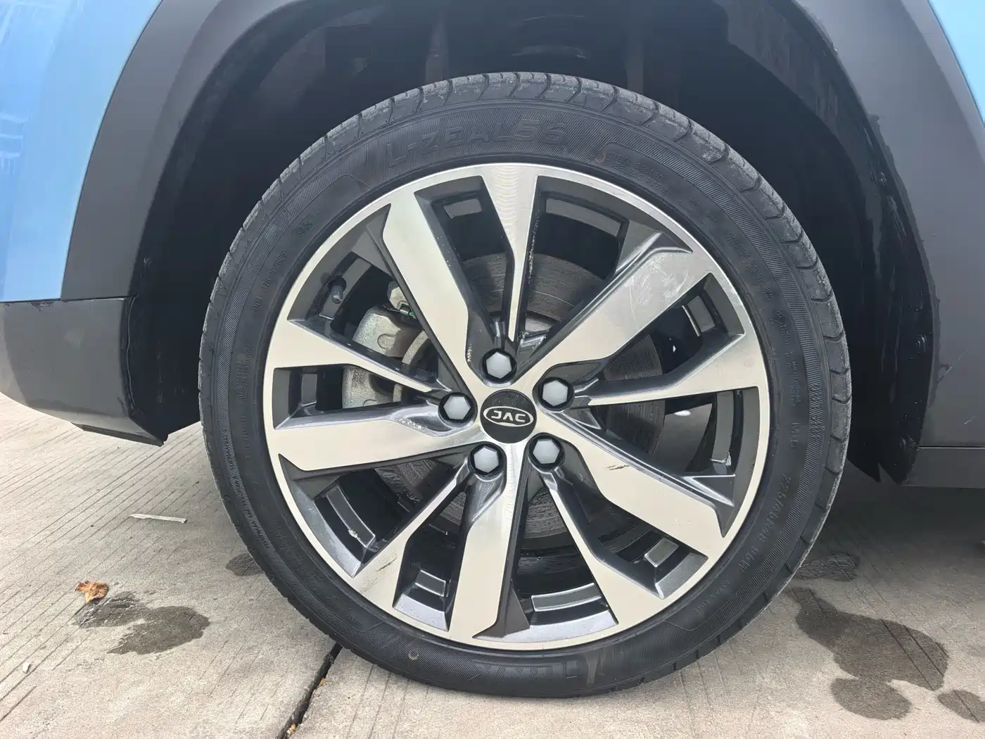 JIANGQI GROUP JAC iEVS4