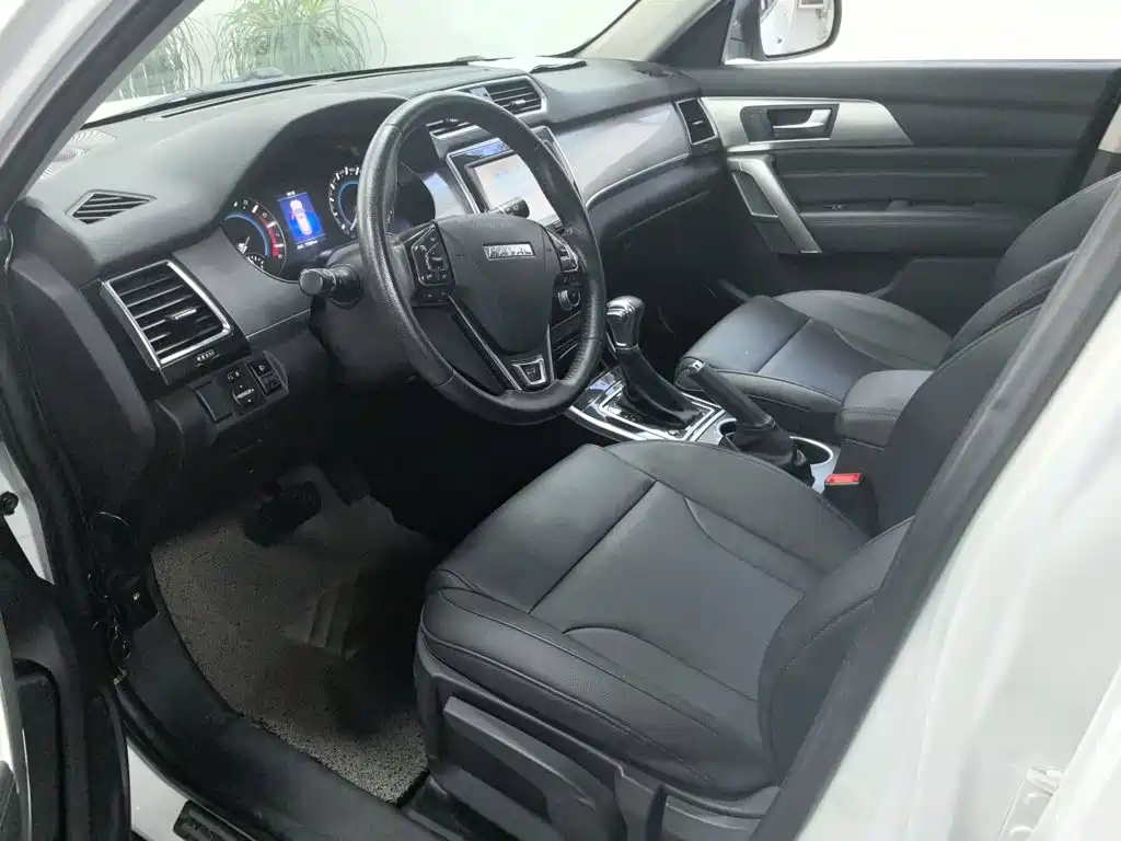 Фото 13 - Haval H2