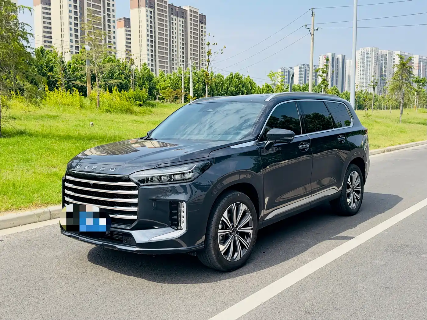 Exeed Landmark 2025 400T 4WD Starlight Edition 7-Seater
