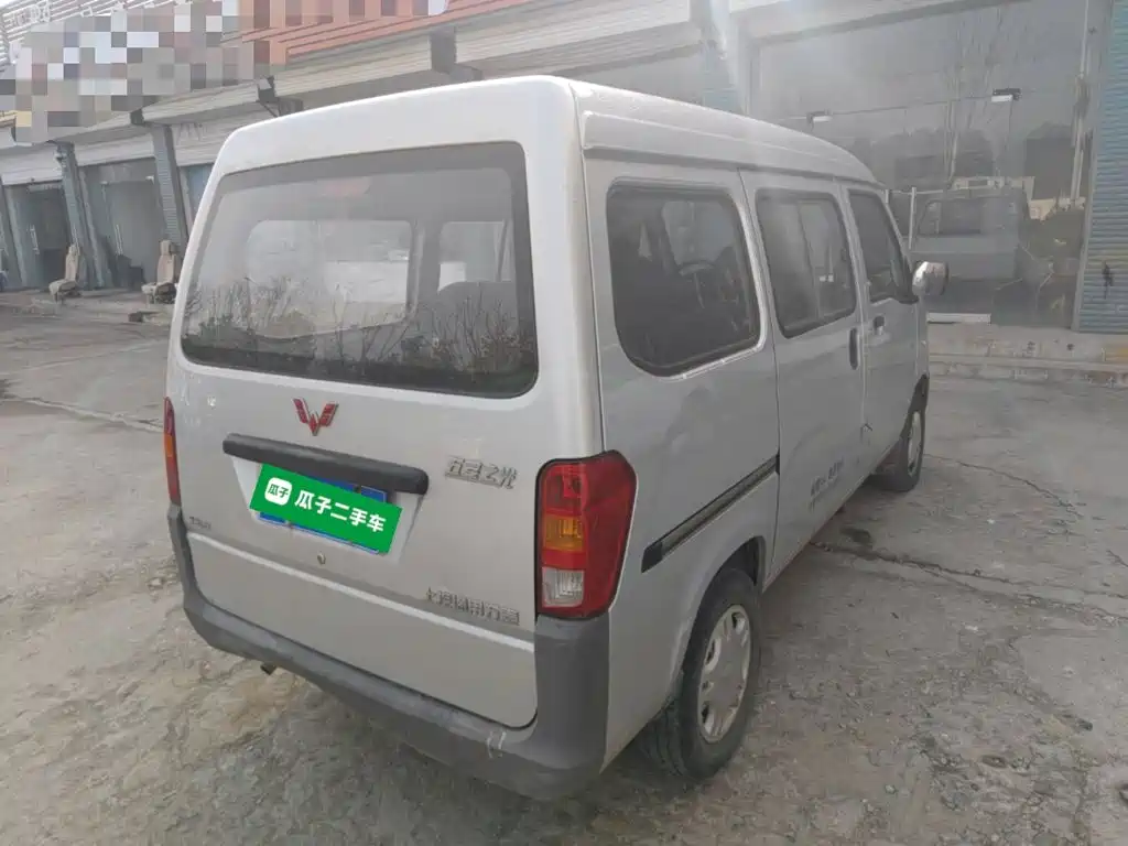 Wuling Motors Wuling Zhiguang 2017 2015 1.2L Utility LSI
