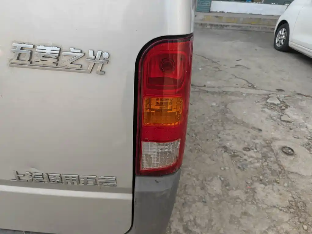 Wuling Motors Wuling Zhiguang 2017 2015 1.2L Utility LSI