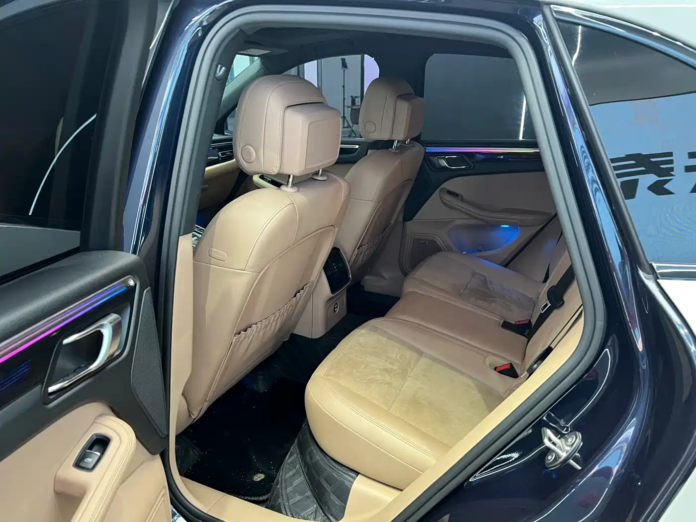 Porsche Macan 2018 Macan 2.0T фото 8