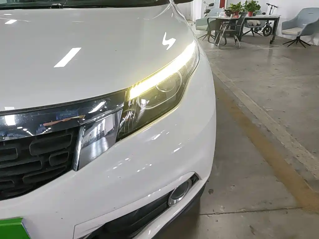 Qoros 5 2017 2017 1.6T Auto Premium
