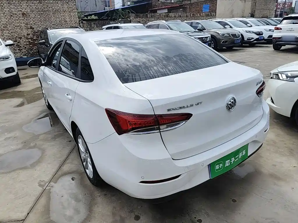 Фото 5 - Buick Excelle