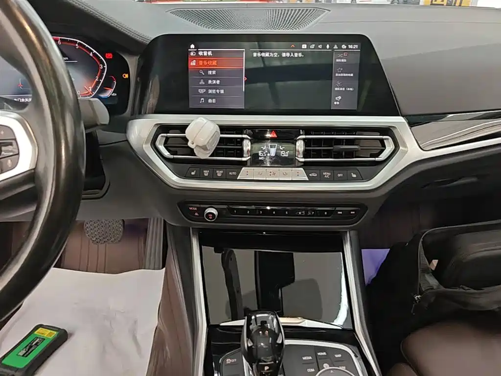 BMW 3 Series 2020 320Li M Sport Package фото 13