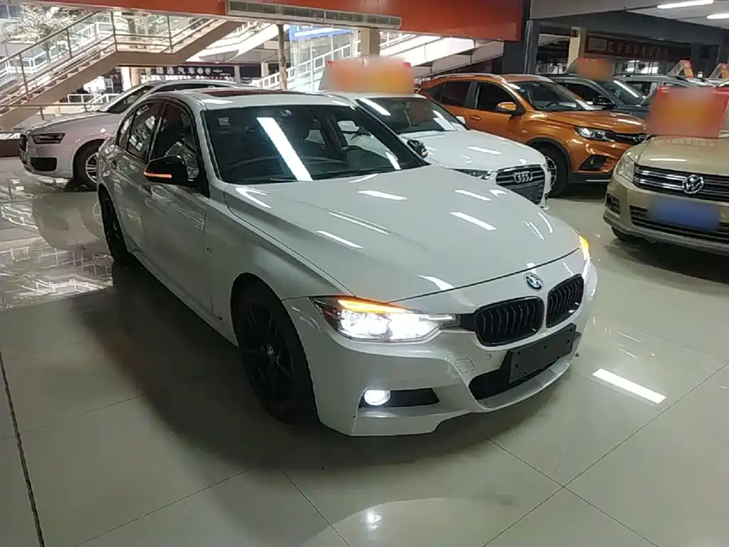 Фото 4 - BMW 3 Series