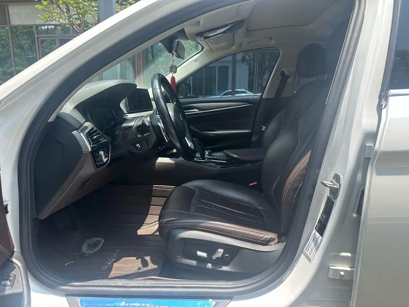 BMW 5 Series 2018 530Li Leading Luxury Package фото 4
