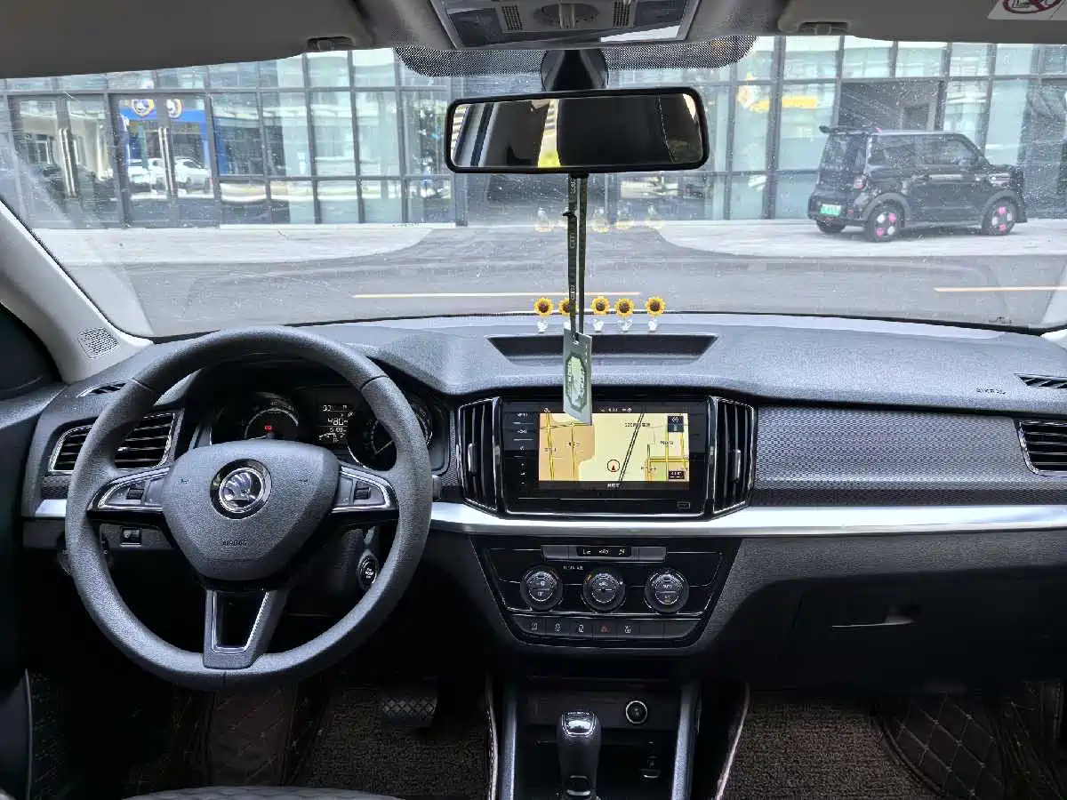Škoda Kamiq 2020 Model 1.5L Automatic Comfort фото 8