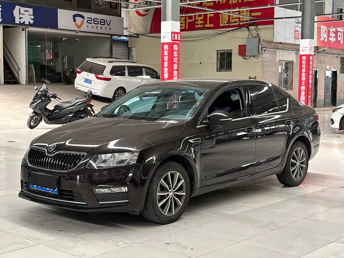 Škoda Octavia 2017 1.6L Automatic Pioneer Edition
