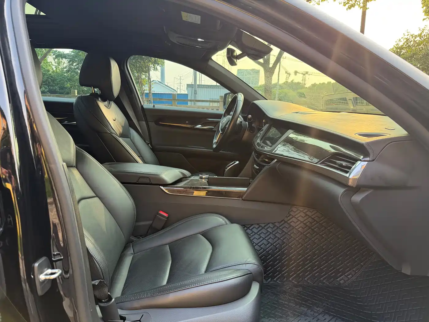 CADILLAC CT6
