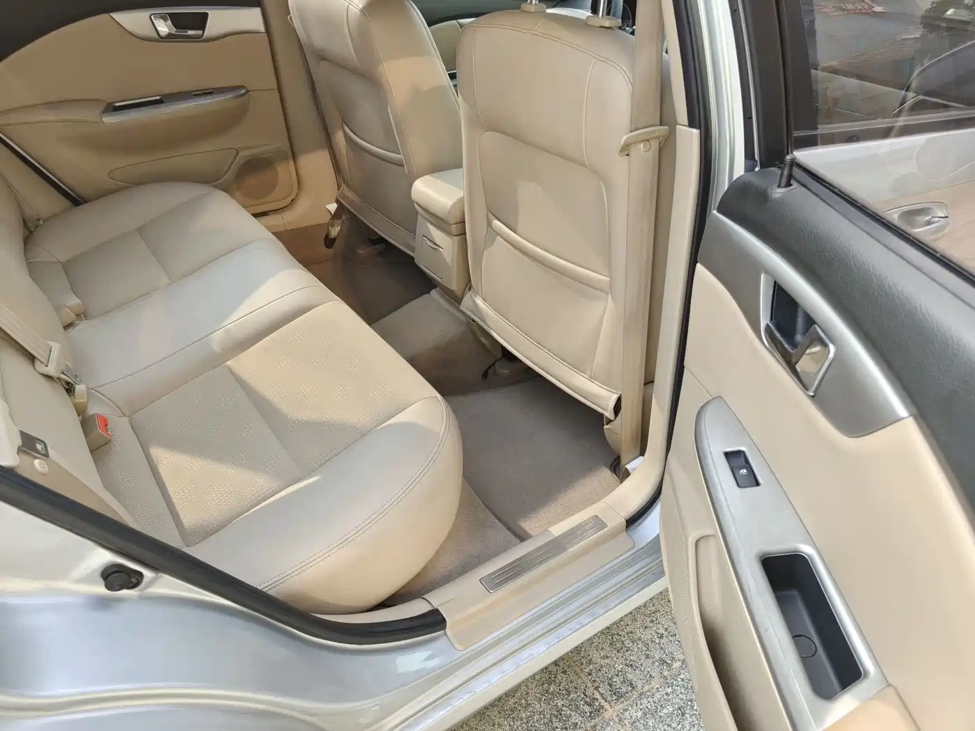 Buick Excelle 2013 1.5L Automatic Classic фото 14