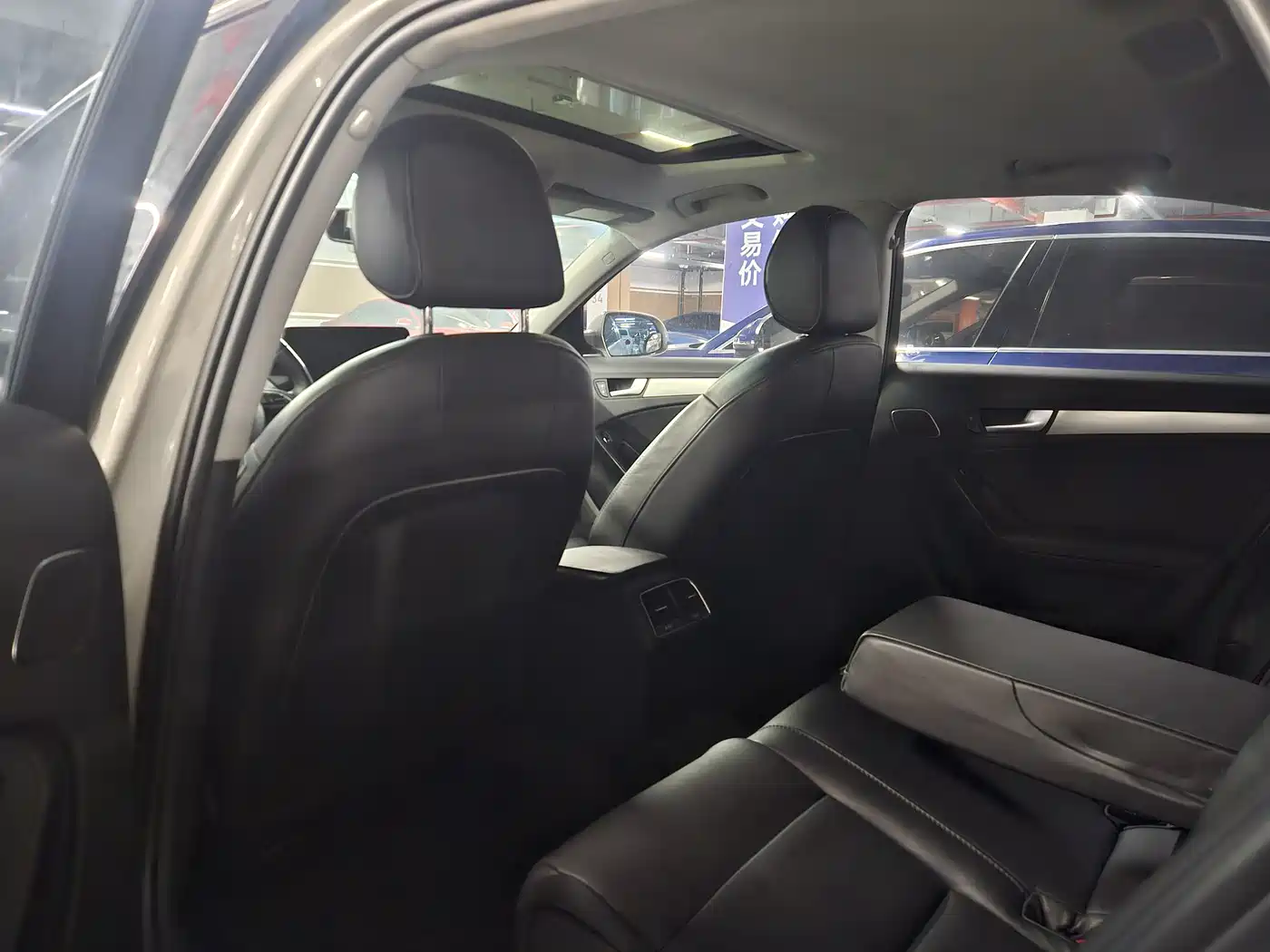 Audi A4L 2015 45 TFSI quattro Individual Sport фото 7