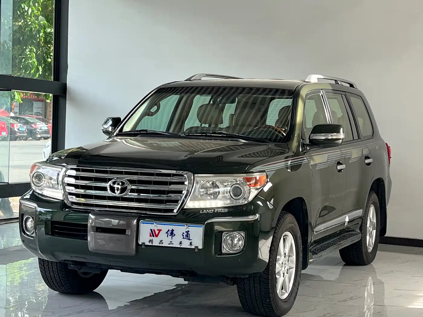 Toyota Land Cruiser (Import) 2015 4.0L V6 Middle East Limited Edition