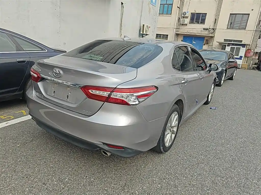 Toyota Camry 2021 2.0G Luxury Edition фото 7
