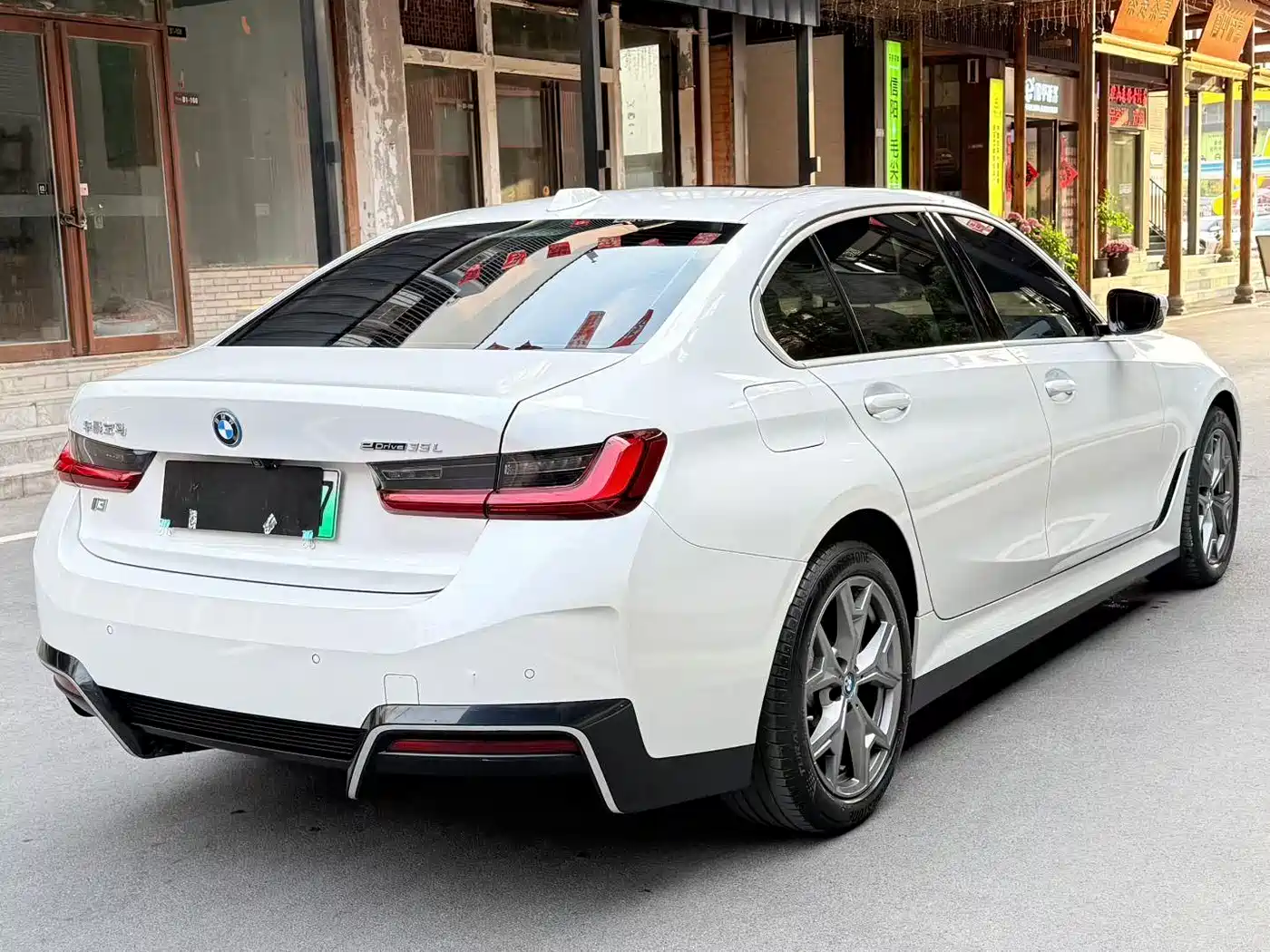 BMW i3 2024 eDrive 35 L фото 9