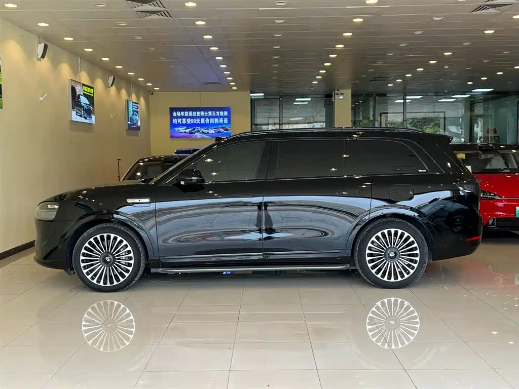 AITO Wenjie AITO M9 2024 Model Pure Electric Ultra Edition 100kWh 5-Seater фото 4