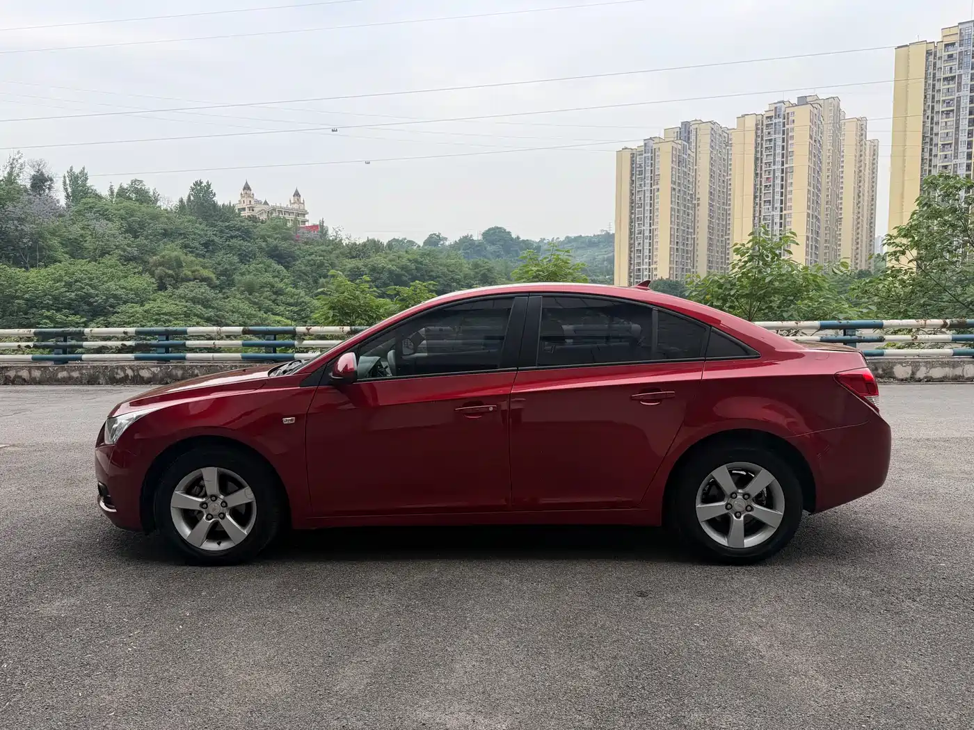 Chevrolet Cruze 2013 Model 1.8L SE AT фото 18