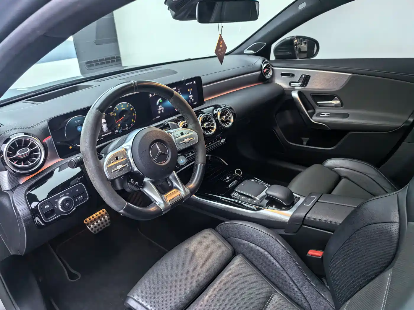 Mercedes-Benz A-Class AMG (Import) 2020 AMG A 45 4MATIC+ фото 13